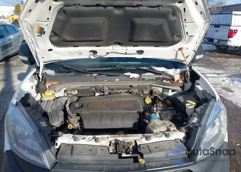 2015 Ram Promaster City Tradesman z USA, uszkodzony, nr VIN ZFBERFAT2F6976796